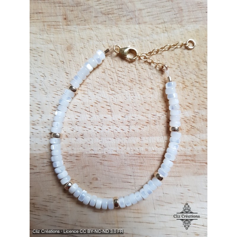 Bracelet Heishi en nacre - Cliz Créations Bracelet Heishi en nacre - Cliz Créations